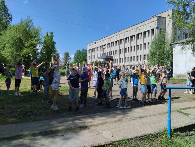 3 июня в Районном Доме культуры состоялось открытие лагерной смены. 