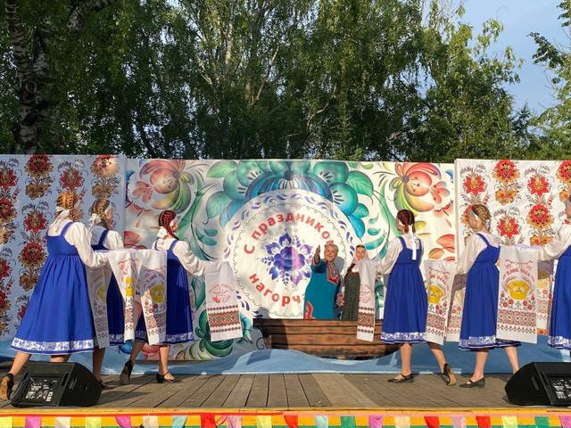 20 июля на площади Районного Дома культуры прошли праздничные мероприятия к юбилею Нагорского района.