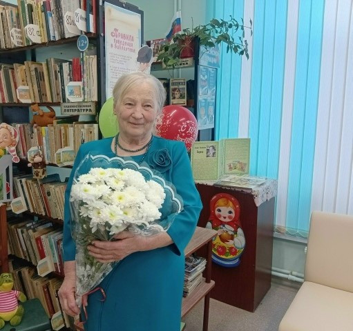 Тематическая встреча "Женщина на войне".